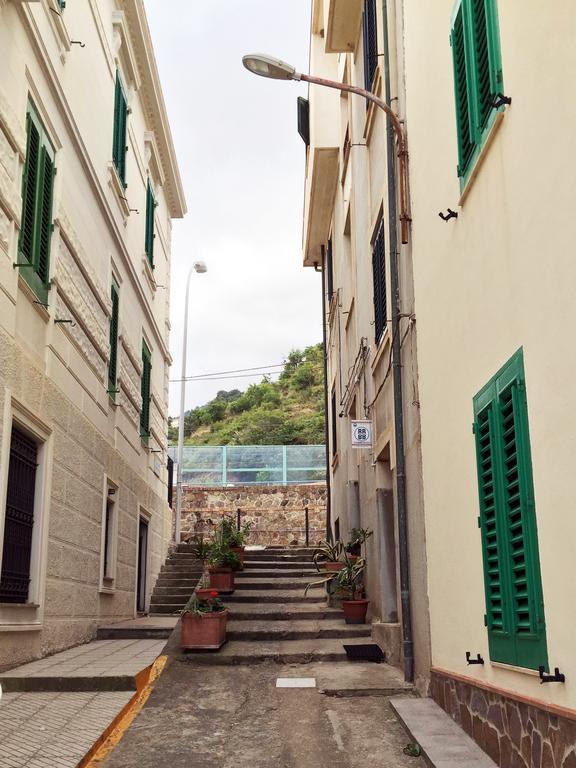 B&B Marina Grande Шила Екстериор снимка